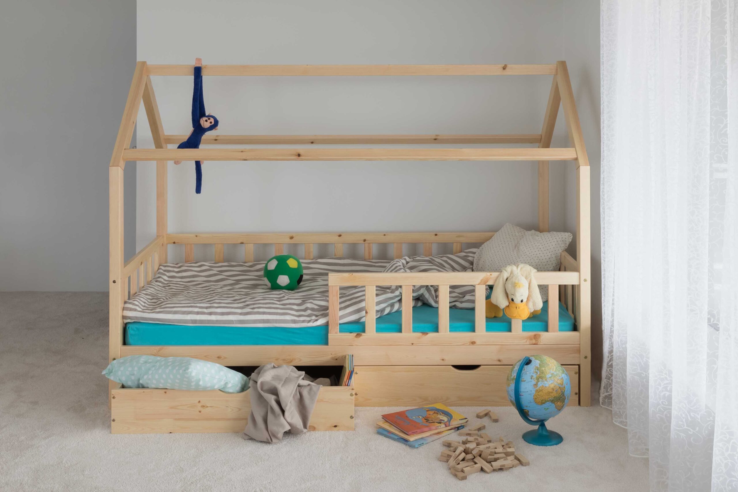 Housebed_L_natural_sahtliga_2