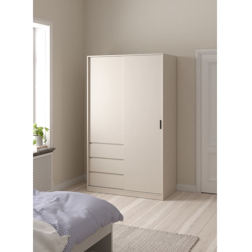 643399-1